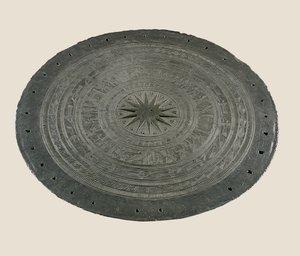 Detalj av toppen av Dong Son-tromme, 2.-1. århundre f.Kr. (bronse)