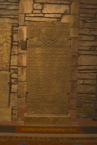 Gravsteinen til Marjorie og Beatrix Smyth av Scottish School