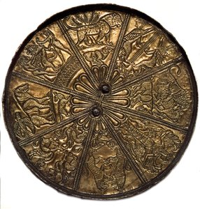 Art Scythian (skytisk eller skytisk sivilisasjon): sølvspeil dekket med gull fra tumulus n°4 i Kelermes, Krasnodar-regionen til Kuban i Russland (650-620), 7. århundre f.Kr. St. Petersburg, Eremitagemuseet