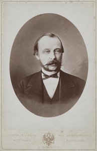 Portrett av grev Dmitrij Andrejevitsj Tolstoj 1823-1889, 1887 av Sergei Lvovich Levitsky