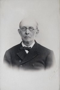 Portrett av Konstantin Petrovich Pobedonostsev 1827-1907, 1902