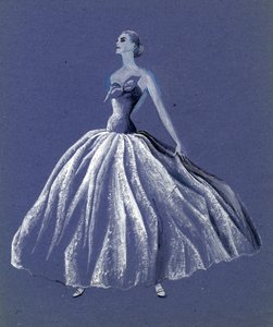 Kvinne i stroppeløs ballkjole, c1952. av Shirley Markham