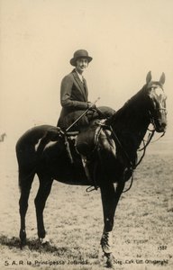 Prinsesse Yolanda av Savoy (1901–1986), grevinne av Bergolo, hest av Silvio Ottolenghi