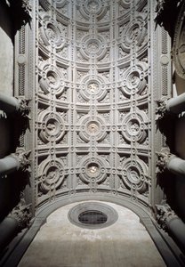 Innenansicht der Gewölbedecke des Vorraums der Kirche, realisiert von Simone del Pollaiolo genannt il Cronaca (1457-1508)