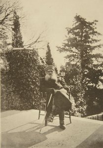 Den russiske forfatteren Leo Tolstoy, Gaspra, Krim, Russland, 1902. av Sophia Andreevna Tolstaya