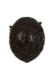 Utskåret kokosnøttpulverkolbe bugbear, spansk kolonial, ca. 1800 (kokosnøtt) av Spanish School