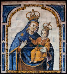 Vår Frue av folket - Azulejos (fajanse) rundt 1670, av en anonym sevillan, fra folkets kloster i Sevilla (Spania) - Museum of Fine Arts of Sevilla, Spania av Spanish School