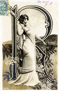 R : Gabrielle Robinne, fransk skuespillerinne, Comedie Francaise, Paris - Alfabet på postkort av Studio Reutlinger