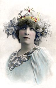  av Studio Reutlinger
