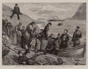 Turister i det vestlige høylandet, passasjerer som går om bord på Loch Scavaig etter å ha besøkt Loch Coruisk