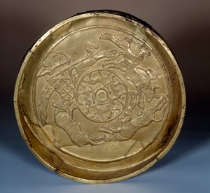 Orientalsk kunst: jaktpatere i gull, rundt 1200 f.Kr. realisert i Syria. Paris, Musée du Louvre