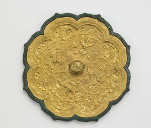 Speil (bronse og gull) av Tang Dynasty Chinese School