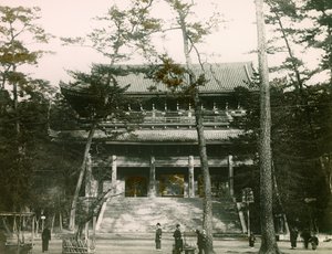 Chion-in buddhisttempelport, Higashiyama-distriktet, Kyoto, ca. 1900–1915 (fotografi) av Teijiro Takagi