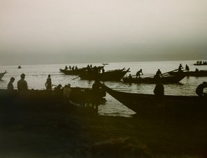 Japansk fisker til sjøs, ca. 1900–1915 (fotografi) av Teijiro Takagi