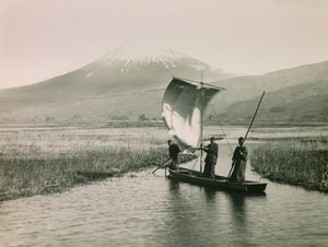 Fuji-fjellet sett fra Tokaido, cirka 1900–1915 (fotografi) av Teijiro Takagi