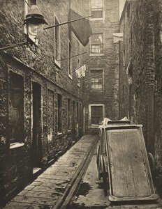 Lukk nr. 136 Saltmarket, 1868. av Thomas Annan