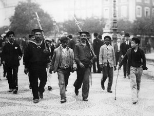 Arrestasjon av en royalist av sjømenn under den portugisiske revolusjonen, 1910
