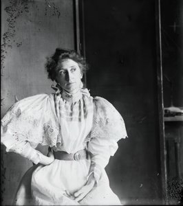 Jennie Dean Kershaw Mrs. Samuel Murray, ca. 1897. av Thomas Eakins