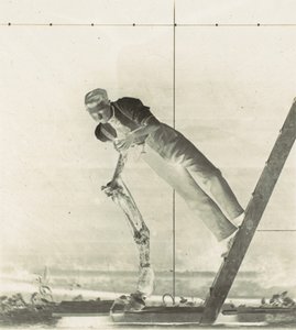 Mann på en stige med dissekert hestebein, 1880-tallet. av Thomas Eakins