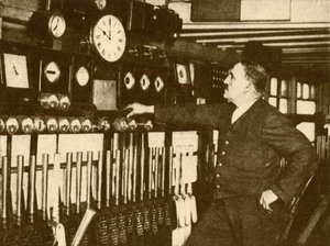 Opptak av daglig tidssignal på Liverpool Street Station, London og North Eastern Railway, 1930.