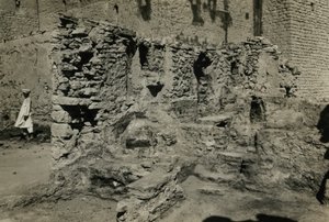 Ruiner av kirken i St. Simeons kloster, Aswan, Egypt, fotografert av Ugo Monneret de Villard av Ugo Monneret de Villard