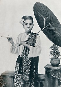 En burmesisk dame, 1902 av Unbekannt