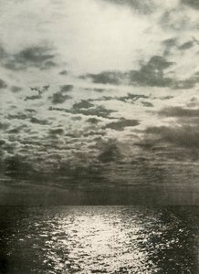 En skyeffekt før havet frøs over, c1908, 1909 av Unbekannt