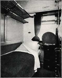 A Sleeping Berth on the Night Scotsman, London & North Eastern Railway, 1926 av Unbekannt