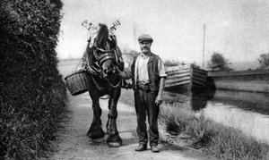 En hest som trekker en kanallekter, 1926-1927 av Unbekannt