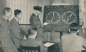 En forelesning om instrumentflyging ved Central Flying School i Upavon, Wiltshire, c1936 c1937 av Unbekannt
