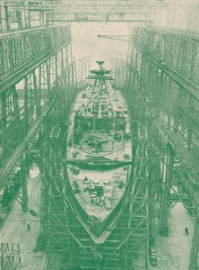 En lett cruiser under bygging, c1917 1919 av Unbekannt