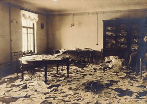 Et rom etter et søk, Russland, tidlig på 1900-tallet av Unbekannt