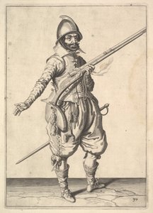 En soldat på vakt som frigjør høyre hånd, fra Marksmen-serien, plate 37, i Wapenhandeli.... av Unbekannt