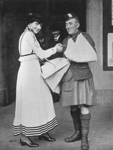 En krigsveldedighetsflaggdagshendelse, 1915 av Unbekannt