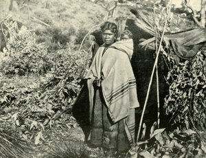 Aboriginal kvinne med barn, 1901. av Unbekannt