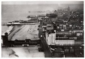 Luftfoto av Atlantic City, New Jersey, USA, fra en Zeppelin, 1930 1933 av Unbekannt