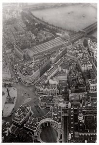 Luftfoto av Trafalgar Square, London, fra en Zeppelin, 1931 1933 av Unbekannt