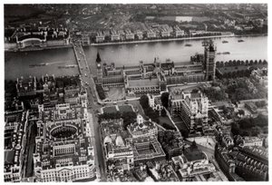 Luftfoto av Westminster, London, fra en Zeppelin, 1931 1933 av Unbekannt
