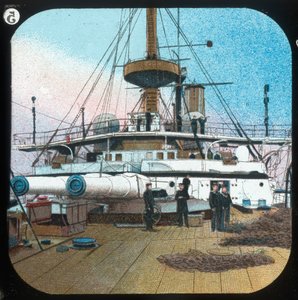 Etter Barbette -- H.M.S. Revenger, c1900. av Unbekannt