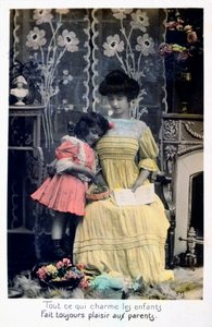 Alt som sjarmerer barna.., Fransk postkort, c1900 av Unbekannt
