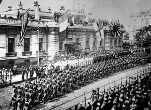 Allierte soldater og sjømenn i Vladivostok, Russland, september 1918 av Unbekannt