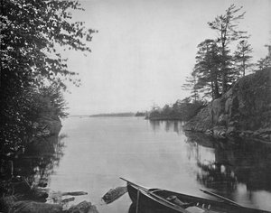Blant de tusen øyene i St. Lawrence, ca 1897. av Unbekannt