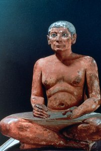 Gammel egyptisk figur av en sittende skriver, 25.-24. århundre f.Kr av Unbekannt
