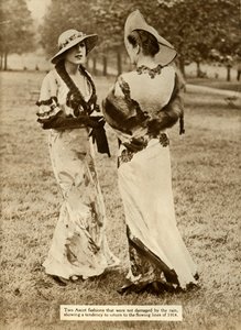 Ascot fashion, 1935. av Unbekannt