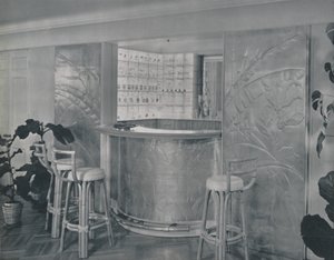 Bar i hjemmet til Mr. and Mrs. Miles Gray, 1942. av Unbekannt