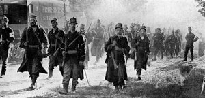 Belgiske tropper nærmer seg åstedet for kamp, første verdenskrig, 1914 av Unbekannt