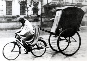 Sykkeltaxi, tysk-okkuperte Paris, 1940-1944 av Unbekannt