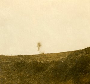 Bombe eksploderte, c1914-c1918 av Unbekannt