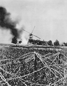 Bombardement av en vindmølle med brennende skjell, Artois, Frankrike, første verdenskrig, 1915 av Unbekannt