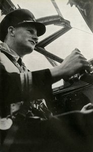 Kaptein Gilbert Rae, BOAC Mosquito-pilot, andre verdenskrig. c1939-c1944 1946. av Unbekannt